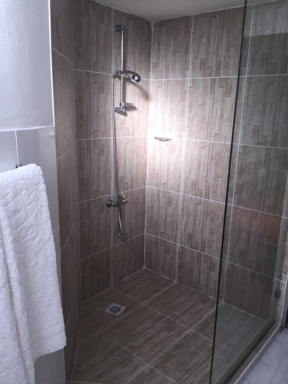 Bed & Breakfast Residencial Maravilha Mindelo